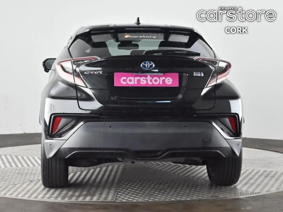 Toyota C-HR 1.8 Hybrid Auto - Image 4