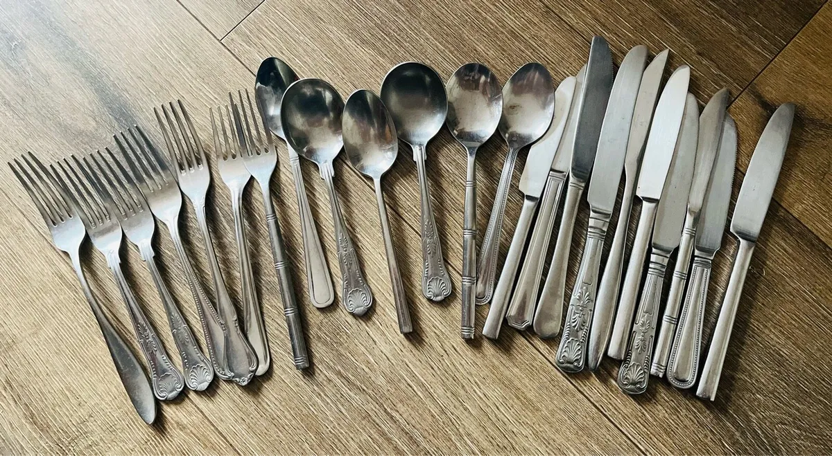 Bundle of cutlery - Image 1