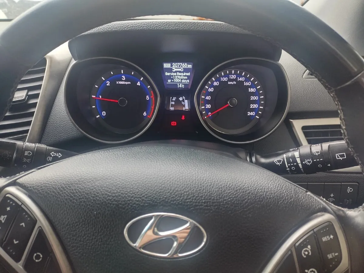 Hyundai i30 2015 - Image 3