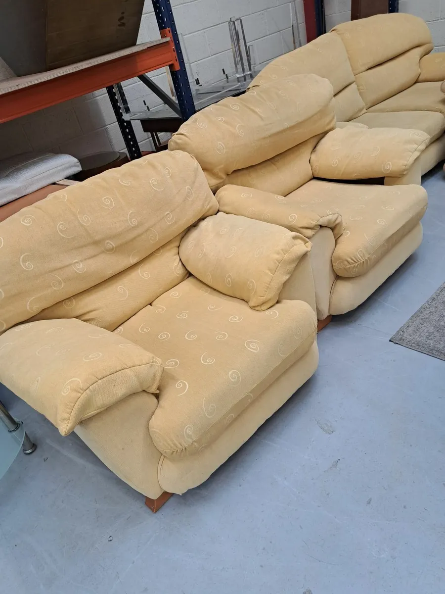 Two seater - Image 1