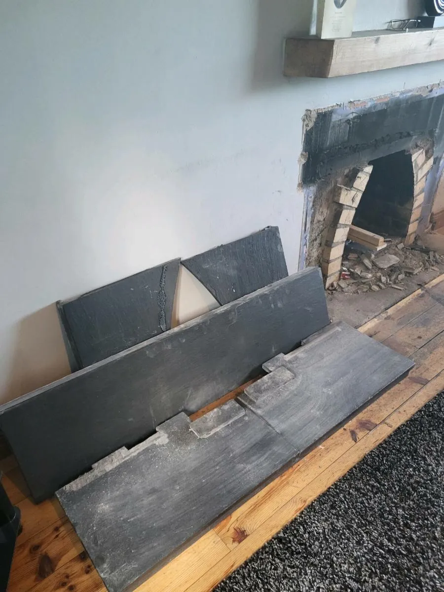 Slate fire place surround and mantle - Image 1