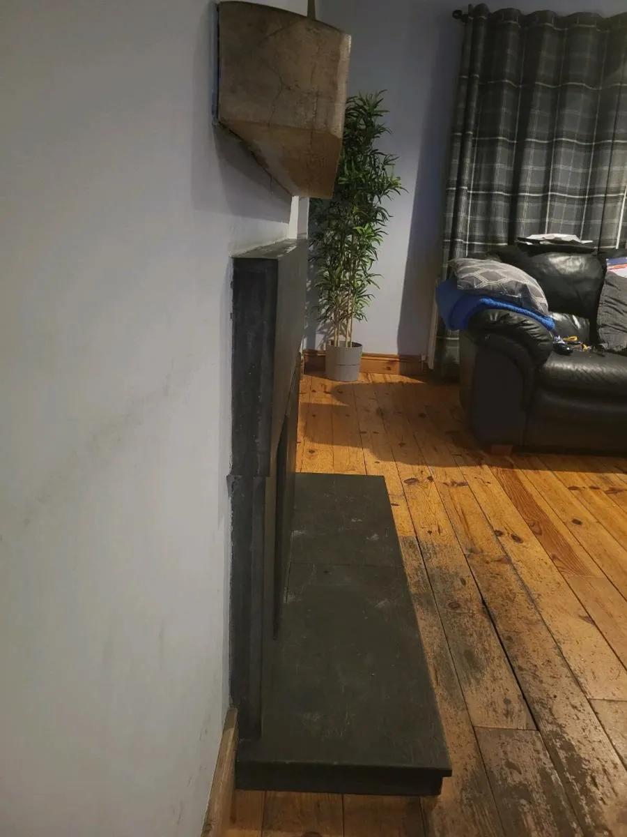 Slate fire place surround and mantle - Image 4