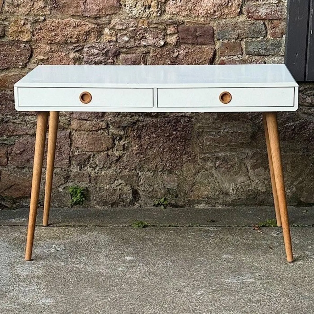 Modern white desk / console - Image 4