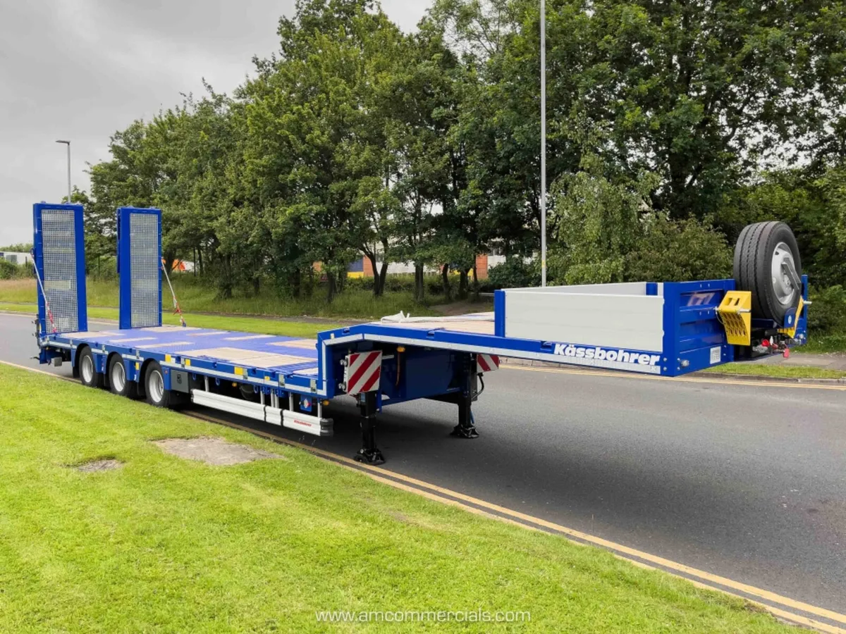 2025 KASSBOHRER 3 AXLE EXTENDABLE LOW LOADER 52,80 - Image 1