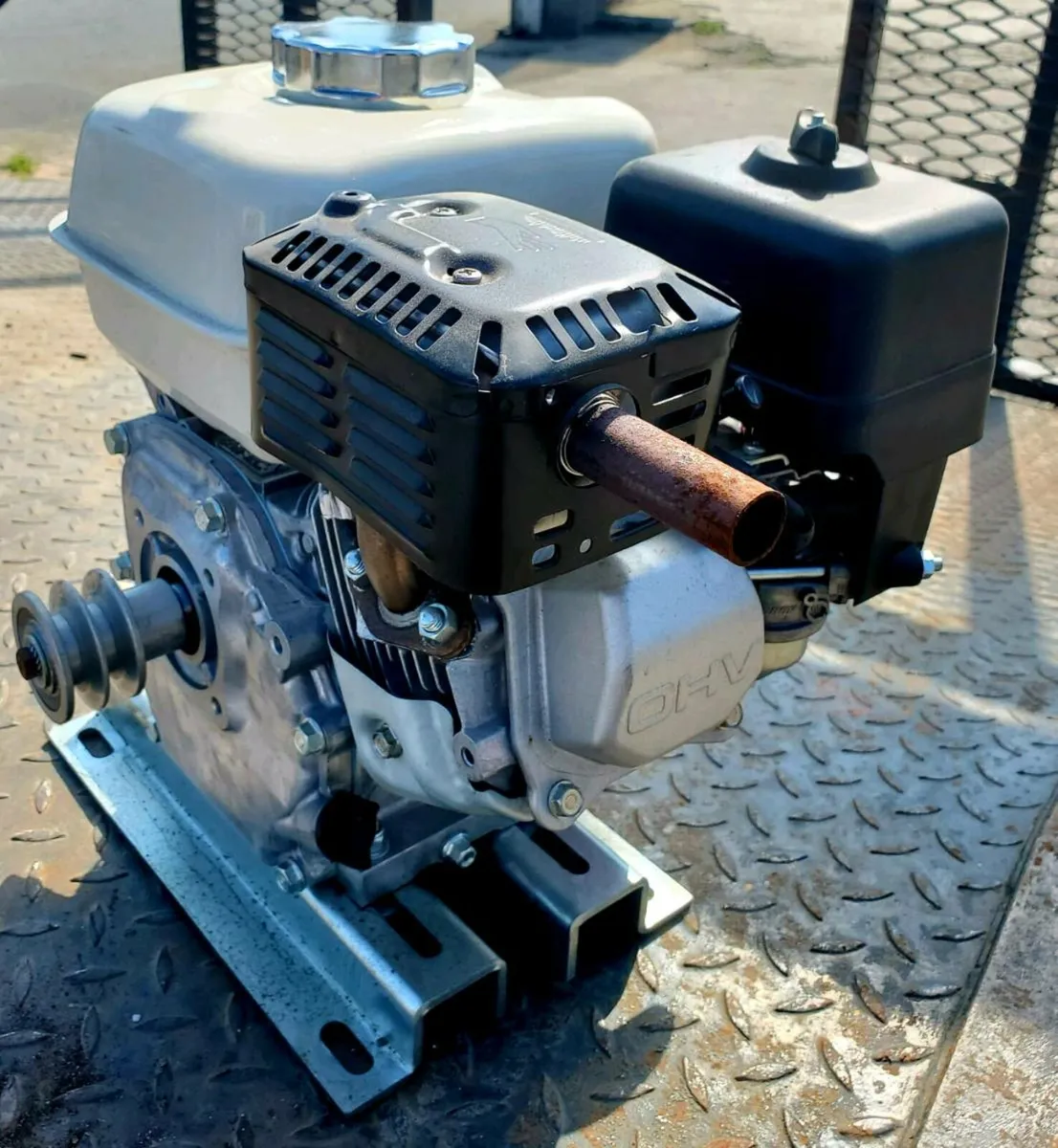 Honda petrol engine - Image 2