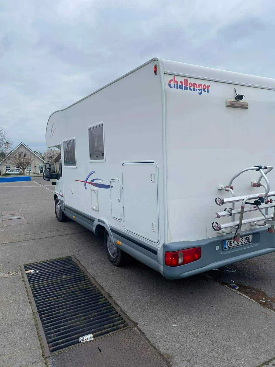 Camper - Image 1