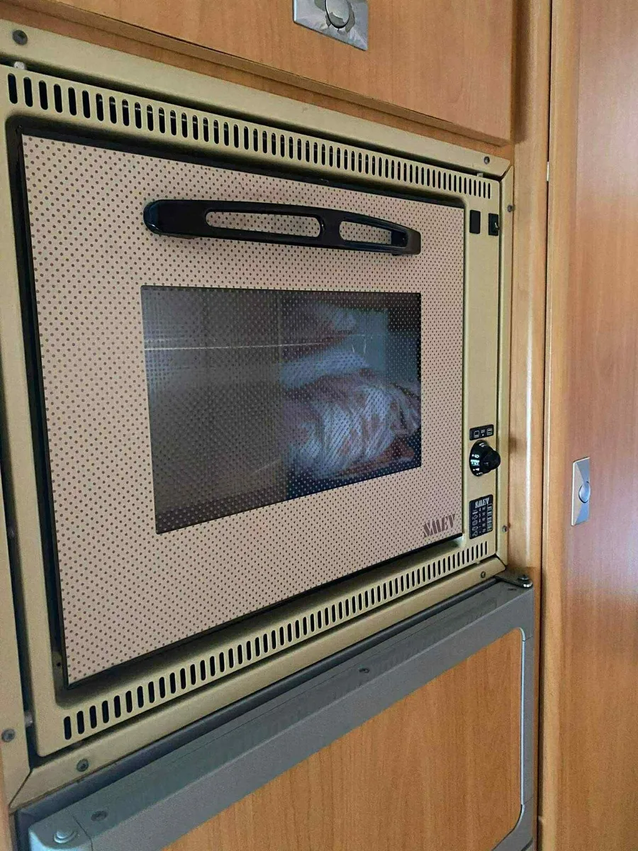 Camper - Image 3