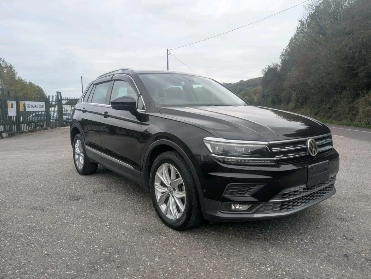 Volkswagen Tiguan 4Motion - Image 2
