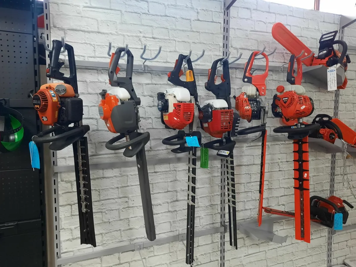 Hedgetrimmers - Image 1