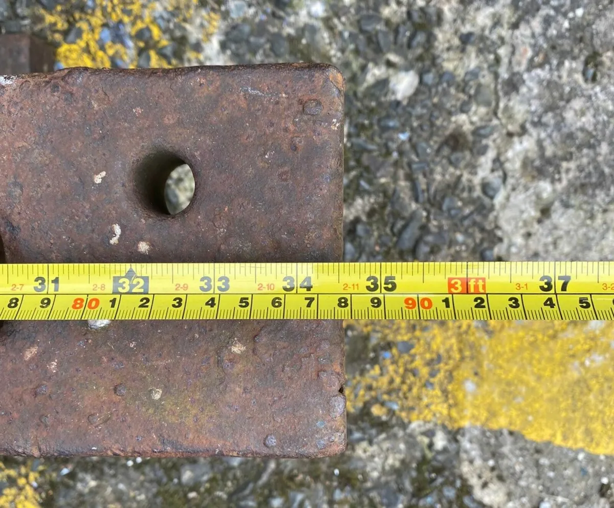 LARGE BLACKSMITHS ANVIL - Image 3