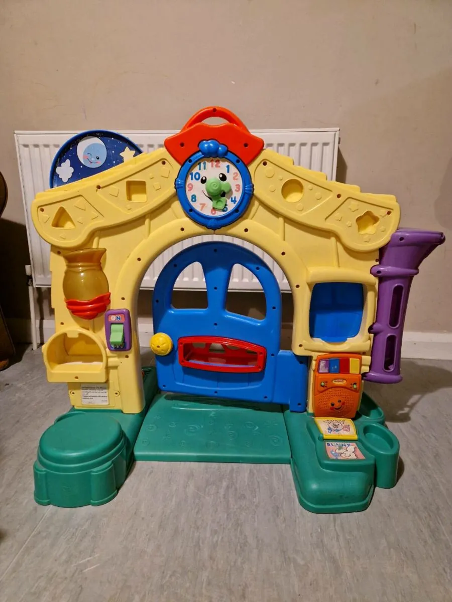 Fisher price toy door - Image 2