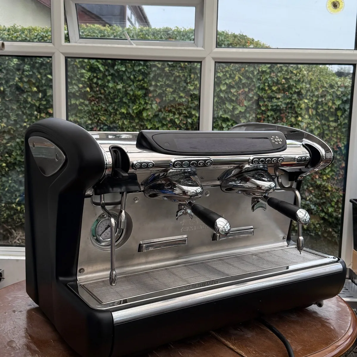 Barista setup. Coffee machine and grinder Faema - Image 1