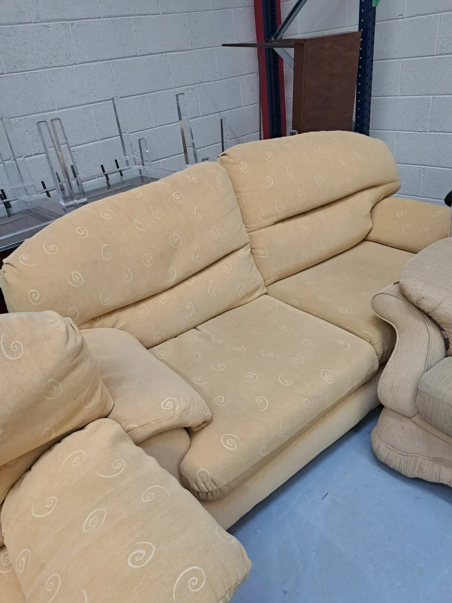 Two seater - Image 2