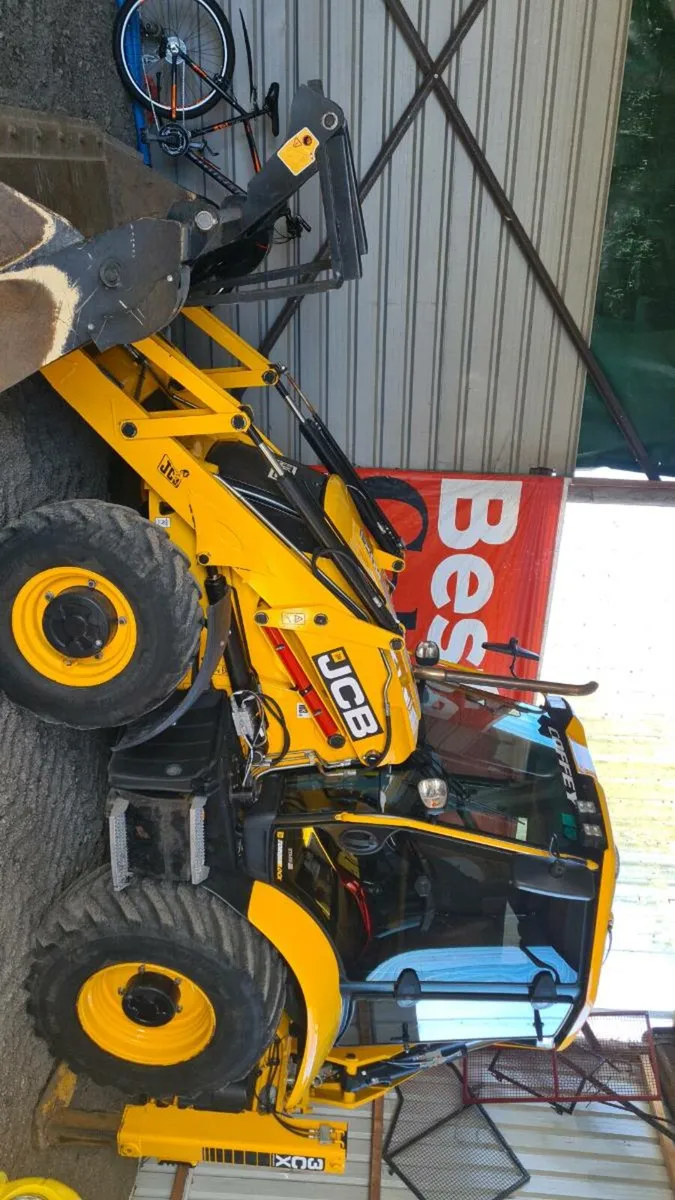 Jcb 3cx  221 - Image 1