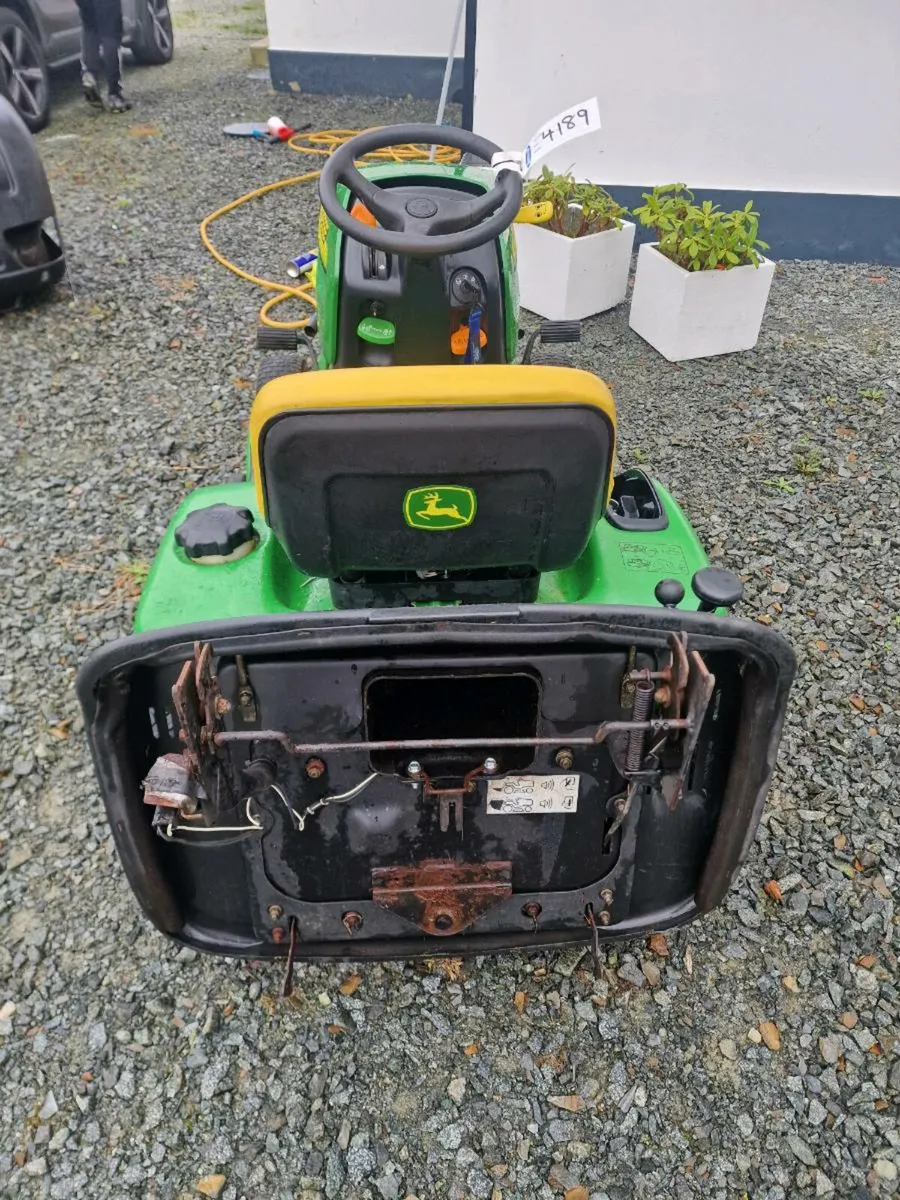 Ride on mower - Image 3