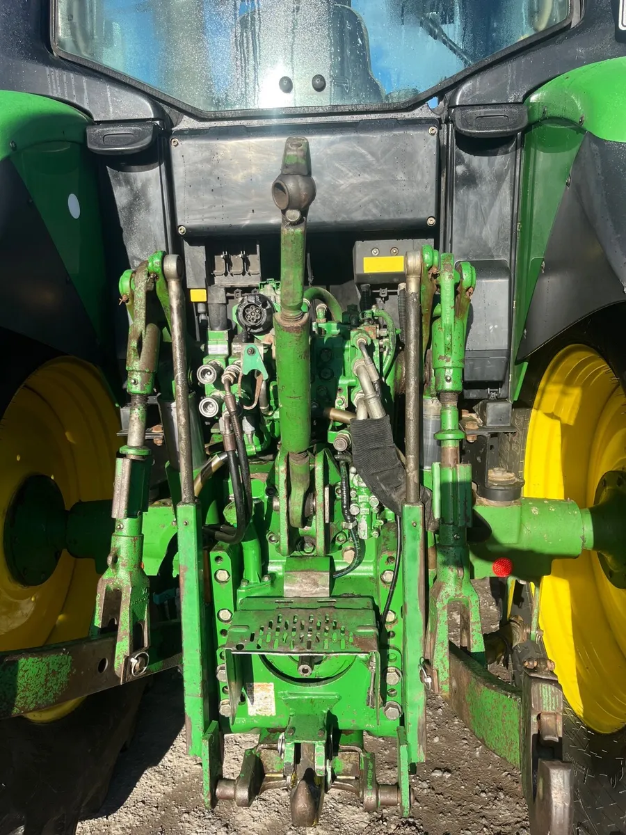 John Deere 6630 with jd 663 loader - Image 3