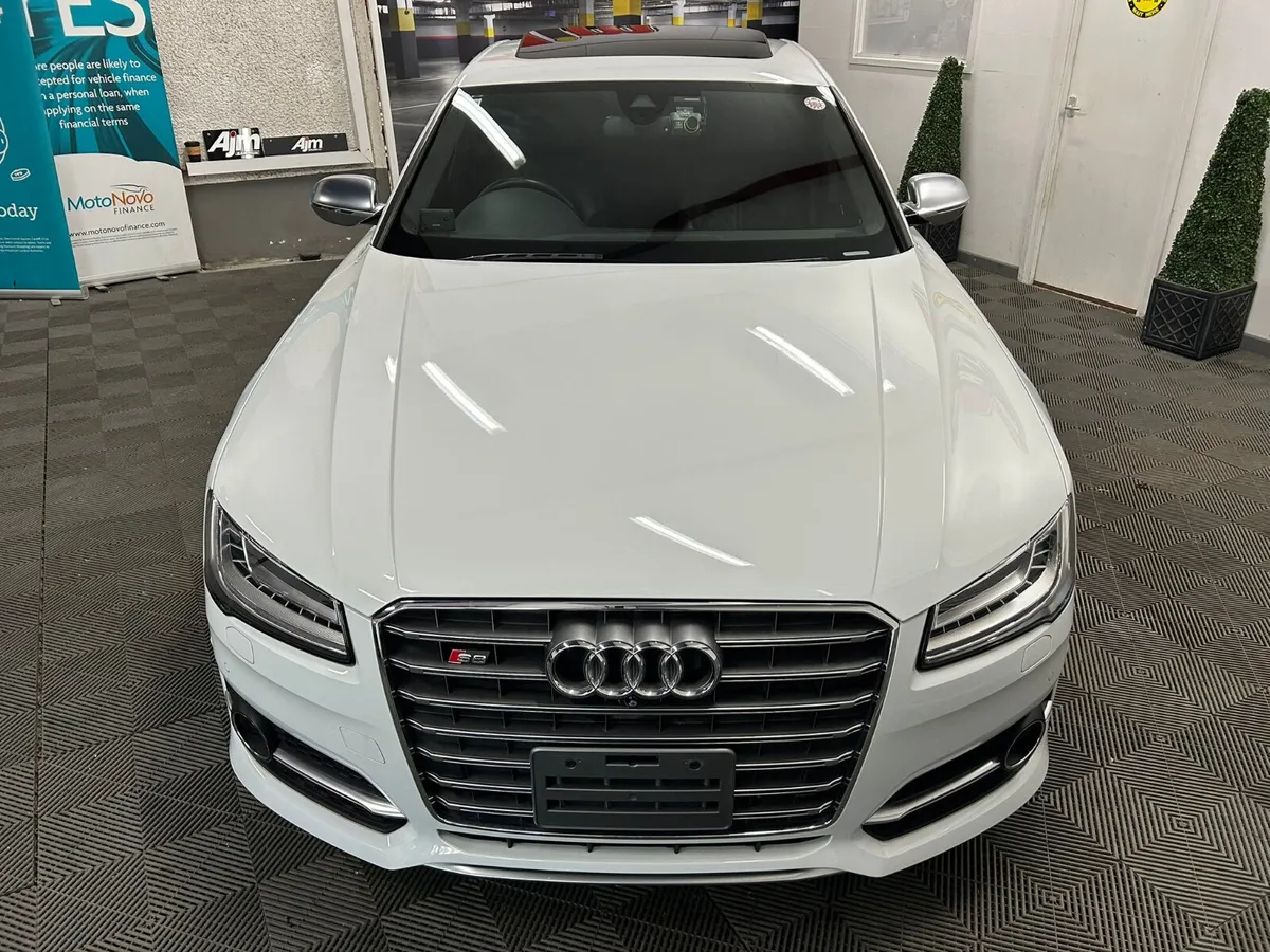 AUDI S8 4.0 V8 QUATTRO DEC 2014 - Image 4