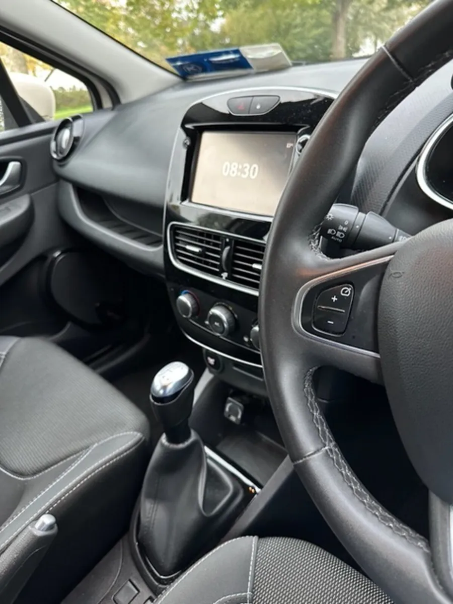 Renault Clio 2018 - Image 3