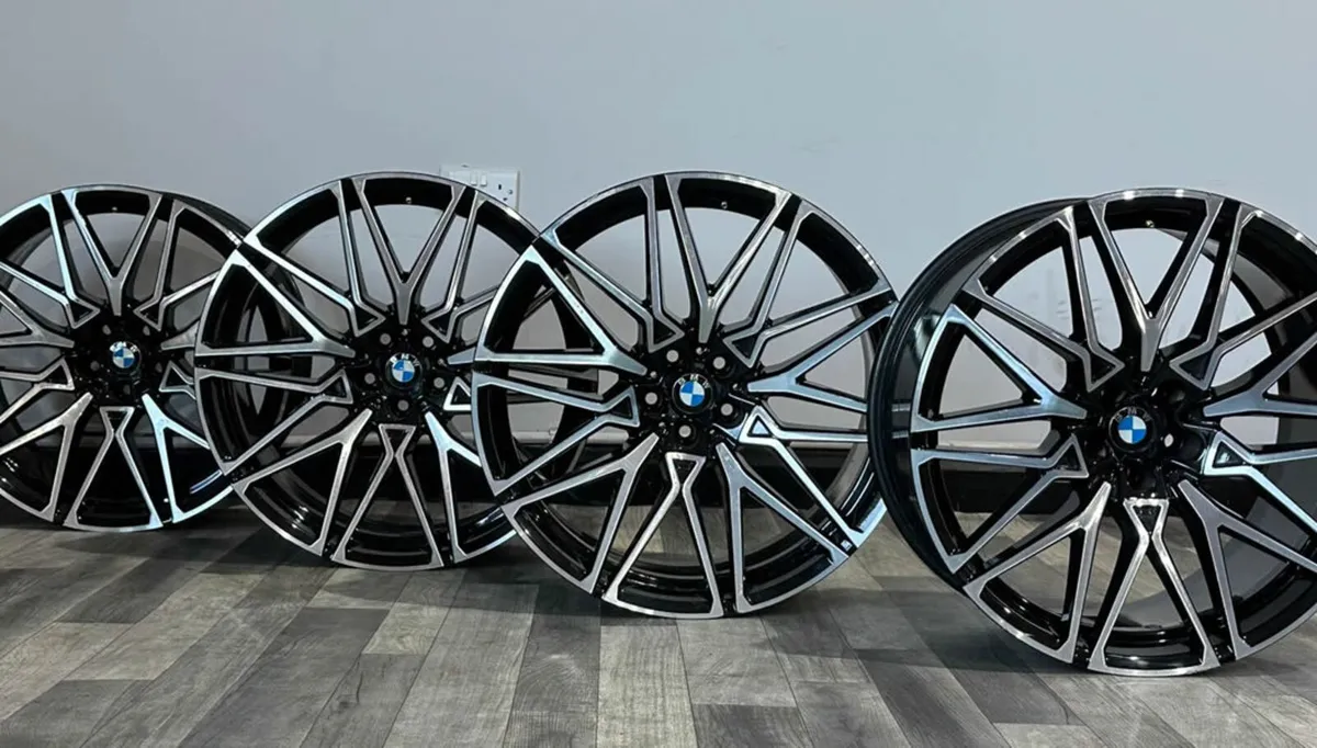 21"/22" Genuine  BMW X5m X6m F95 F96 818M Alloys - Image 1