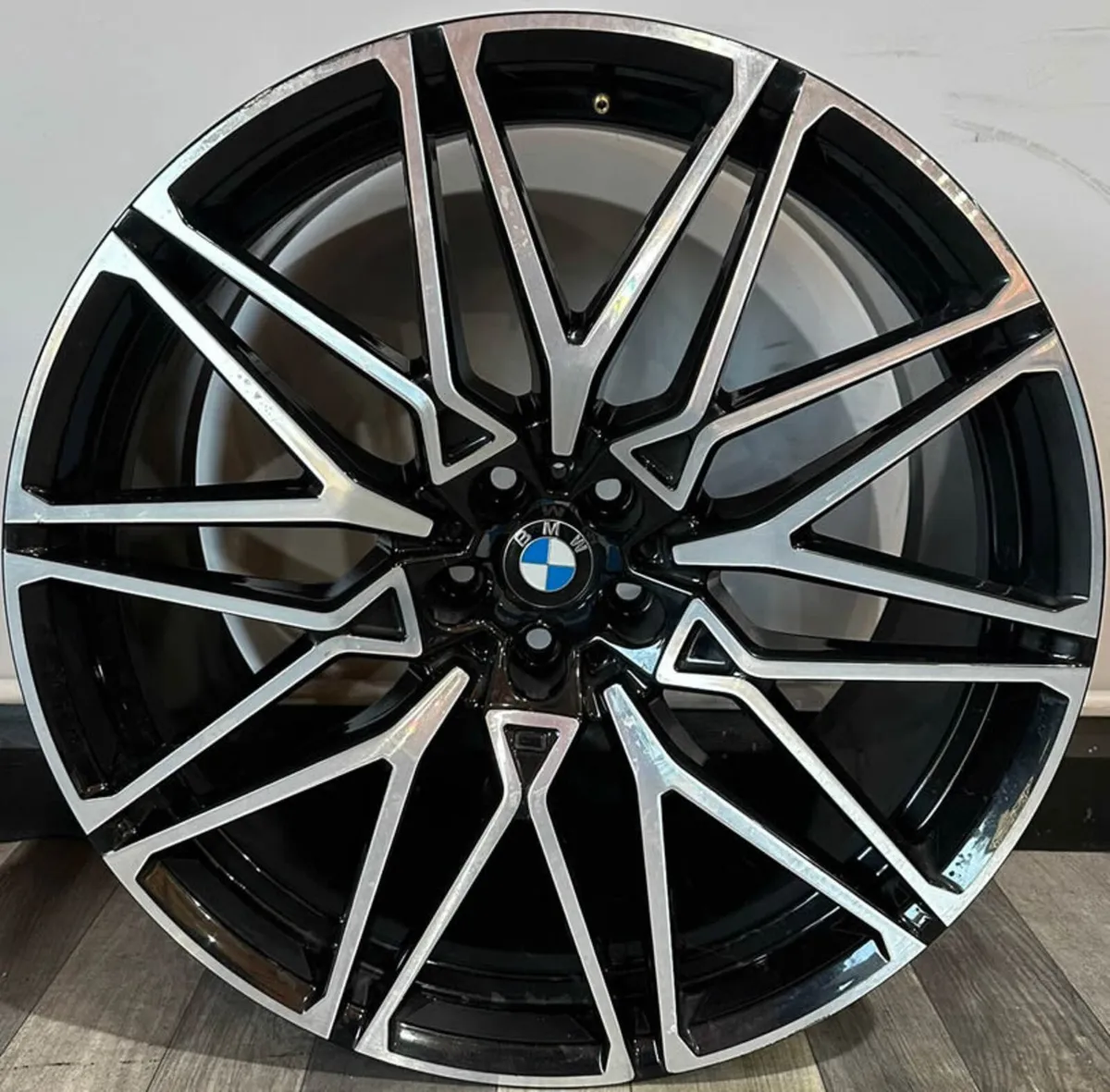 21"/22" Genuine  BMW X5m X6m F95 F96 818M Alloys - Image 3