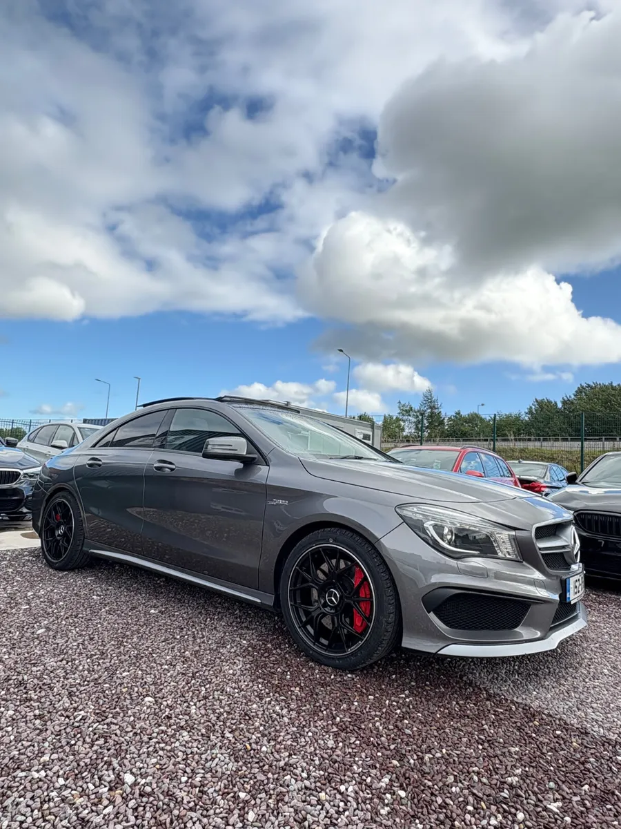 Mercedes-Benz CLA 45 AMG 2.0 Pan Roof 2015 - Image 4