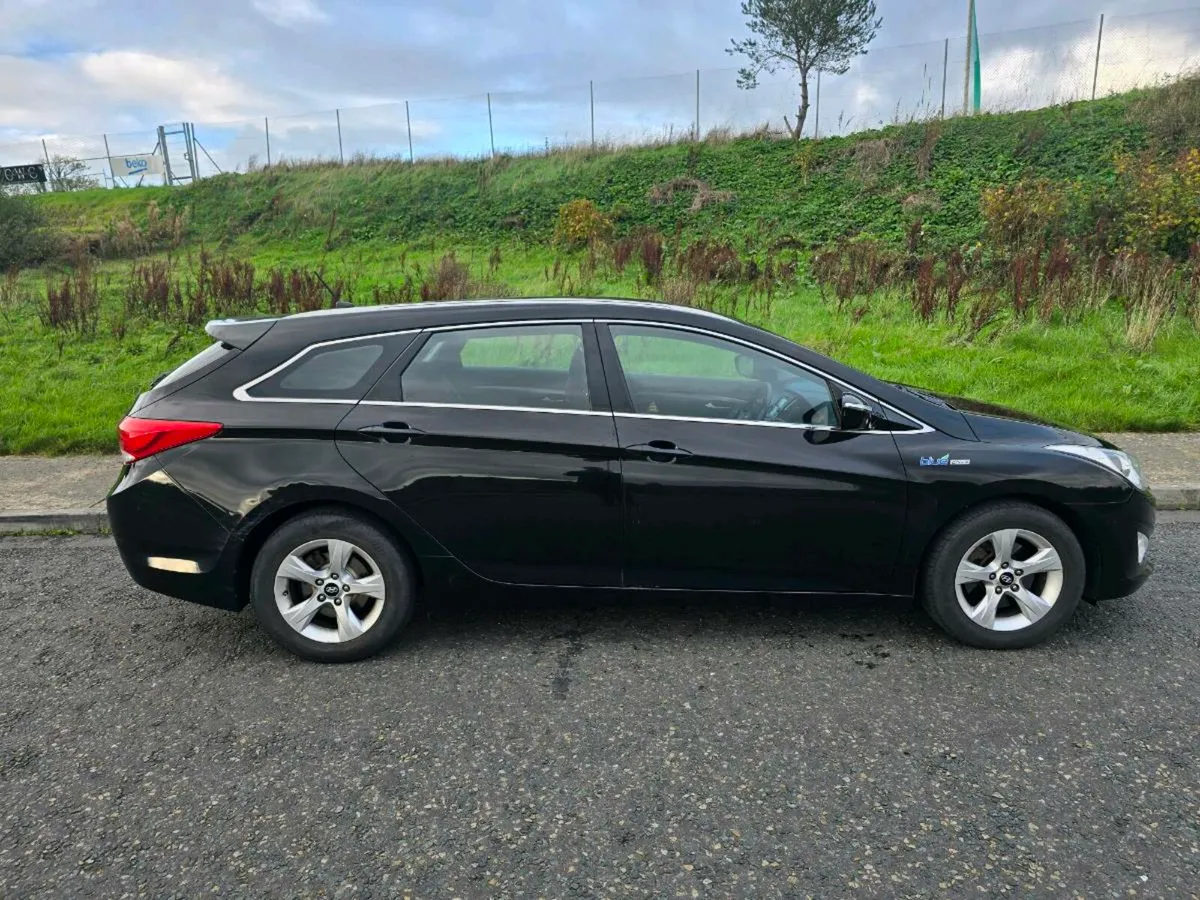 Hyundai i40 NCT 10/26 - Image 4