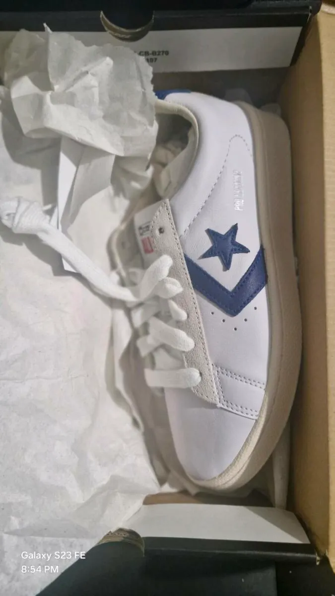 Pro Leather Unisex Low-Top converse Shoe - Image 3