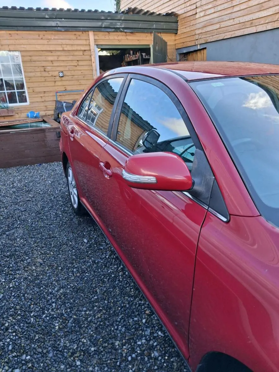 Toyota Avensis D4D - Image 4