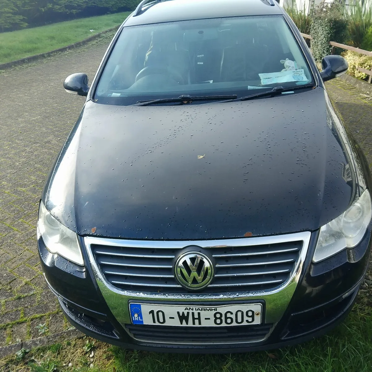 Volkswagen Passat 2010 - Image 4