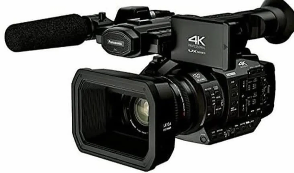 Panasonic ux180 4k pro video camera kit - Image 1