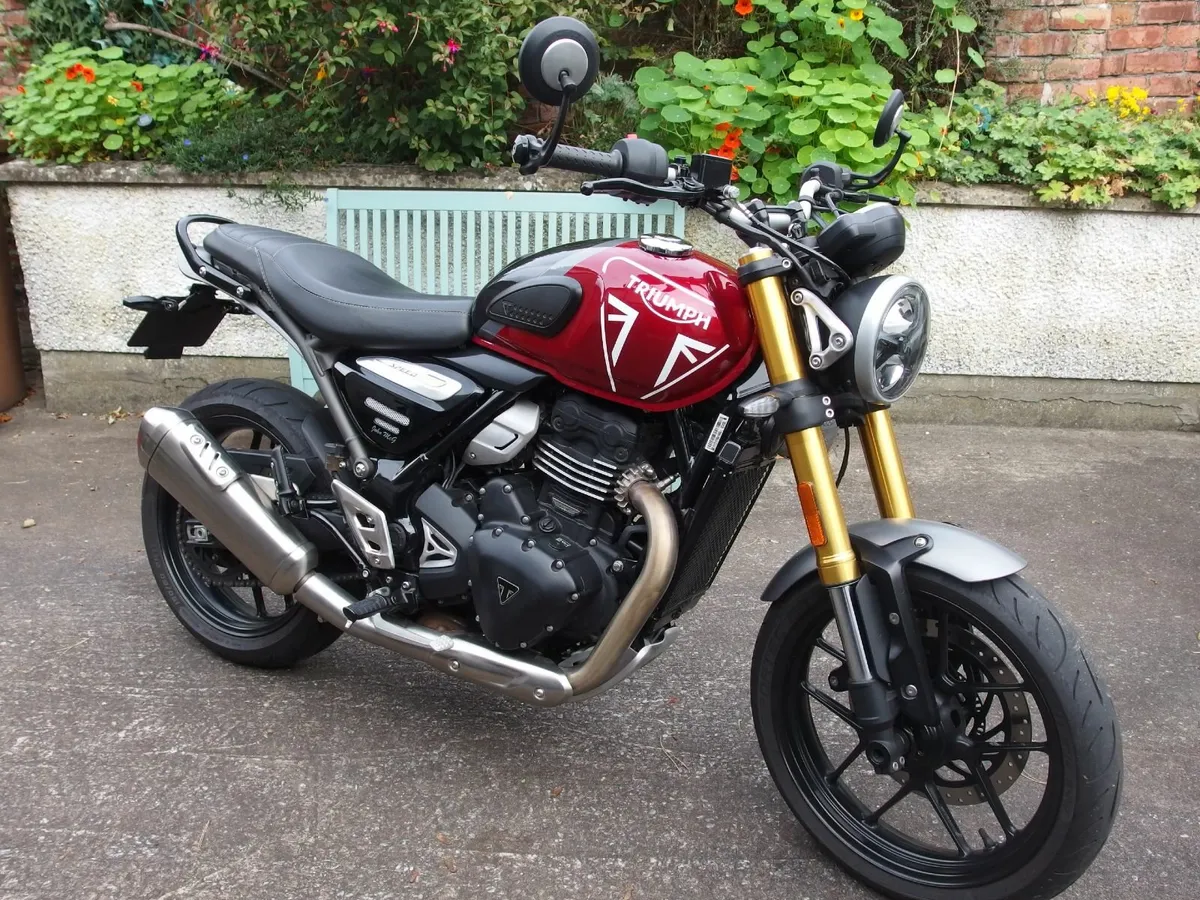 2024 Triumph Speed 400  Immaculate with extras - Image 2