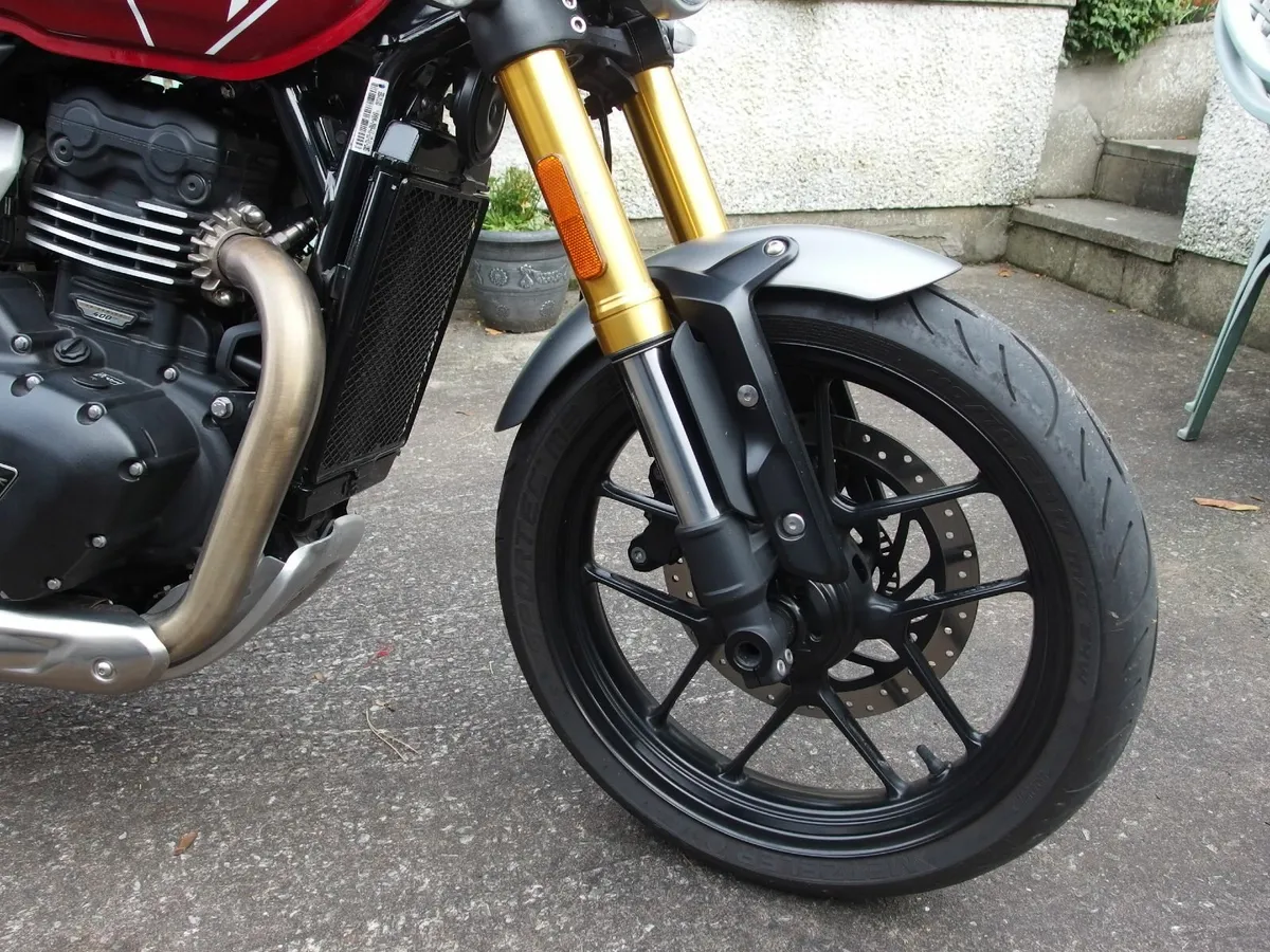 2024 Triumph Speed 400  Immaculate with extras - Image 3