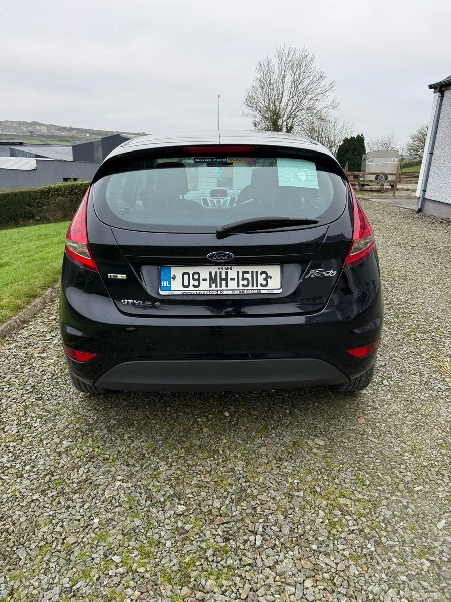 Ford Fiesta - Image 2