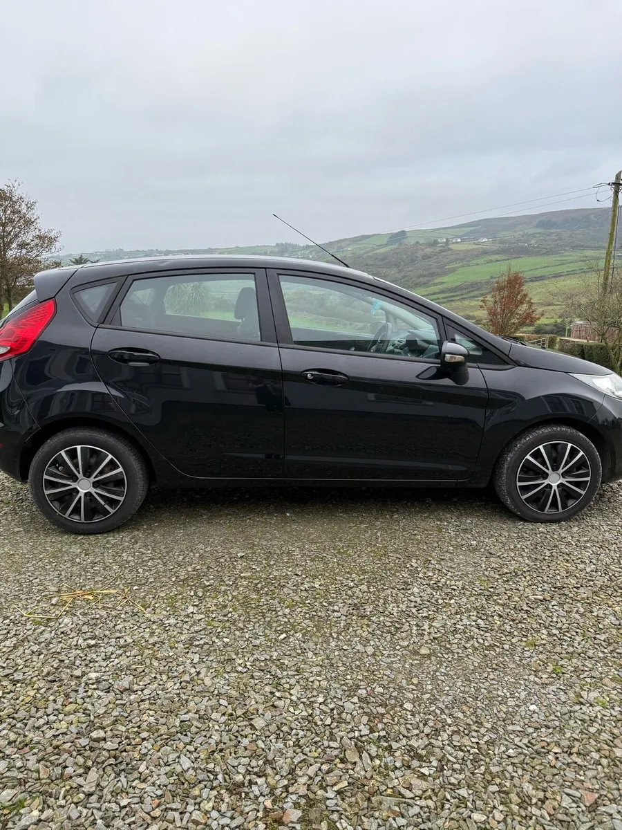 Ford Fiesta - Image 3
