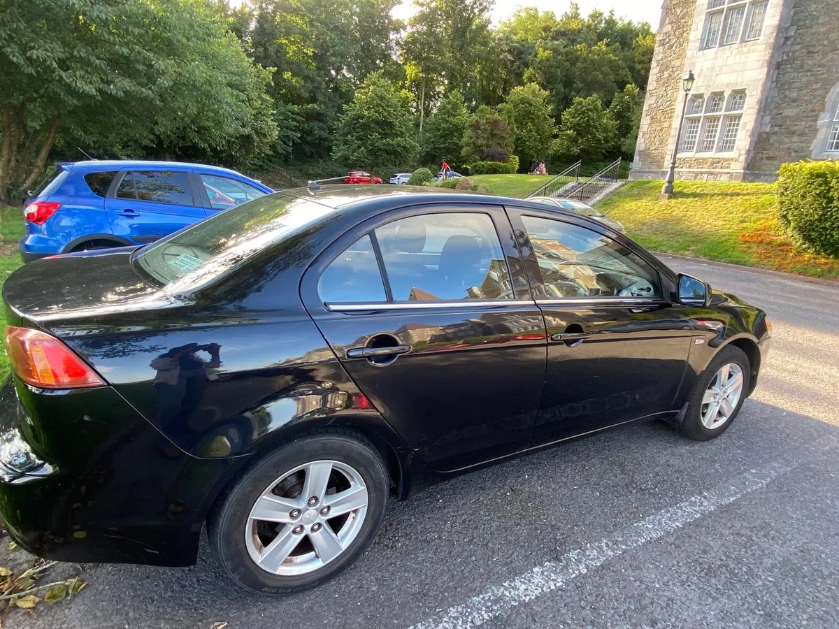 Mitsubishi Lancer 2011 - Image 1
