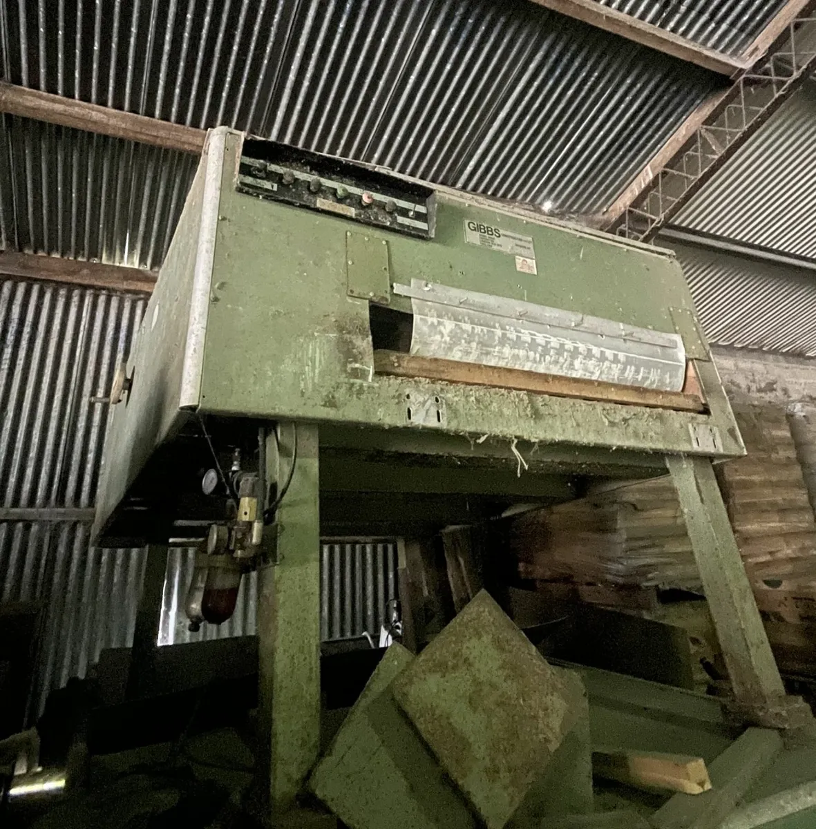 Gibbs Constructor Bonder Machine for Wood / Timber - Image 2