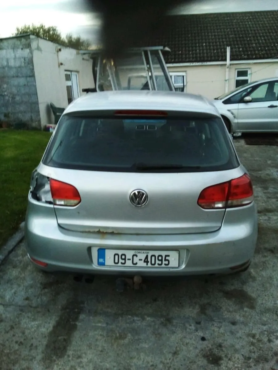 Car - Image 3