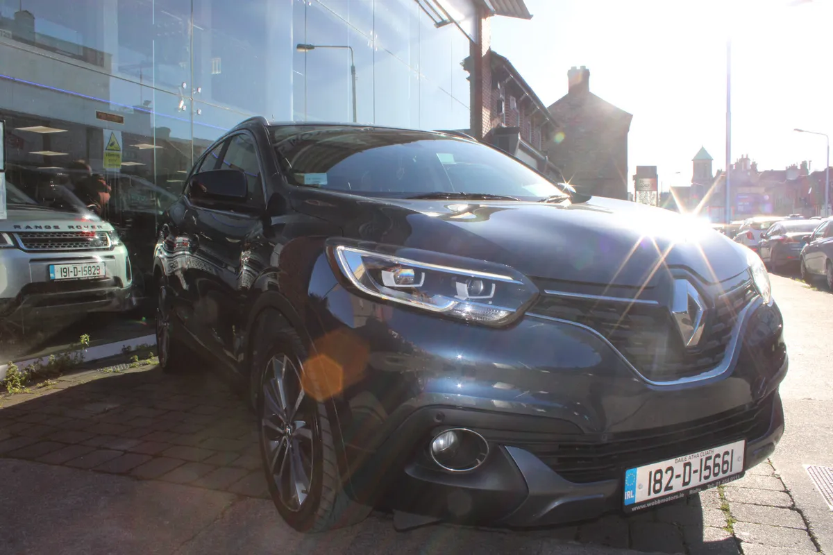 Renault Kadjar 1.5 DCI AUTOMATIC 2018 *1 OWNER* - Image 2