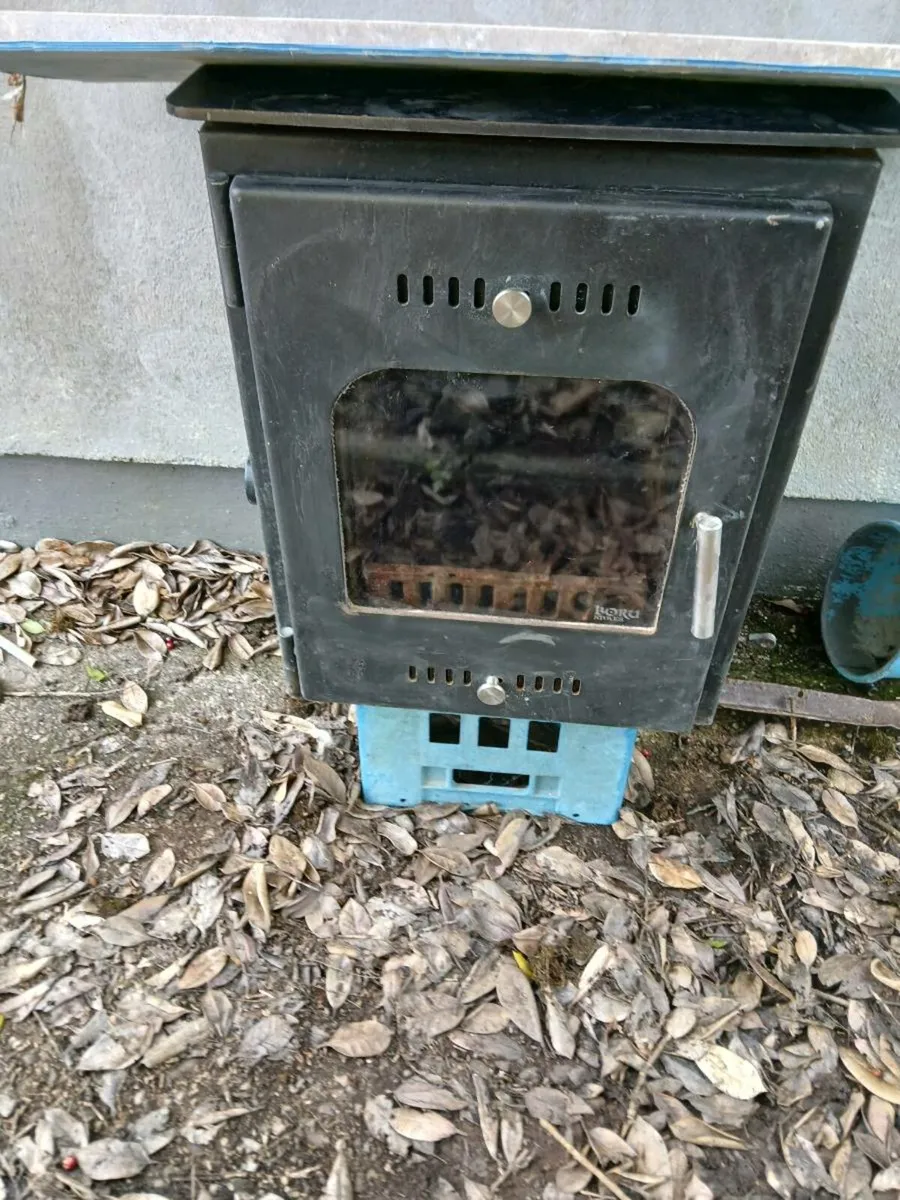 Inset stove