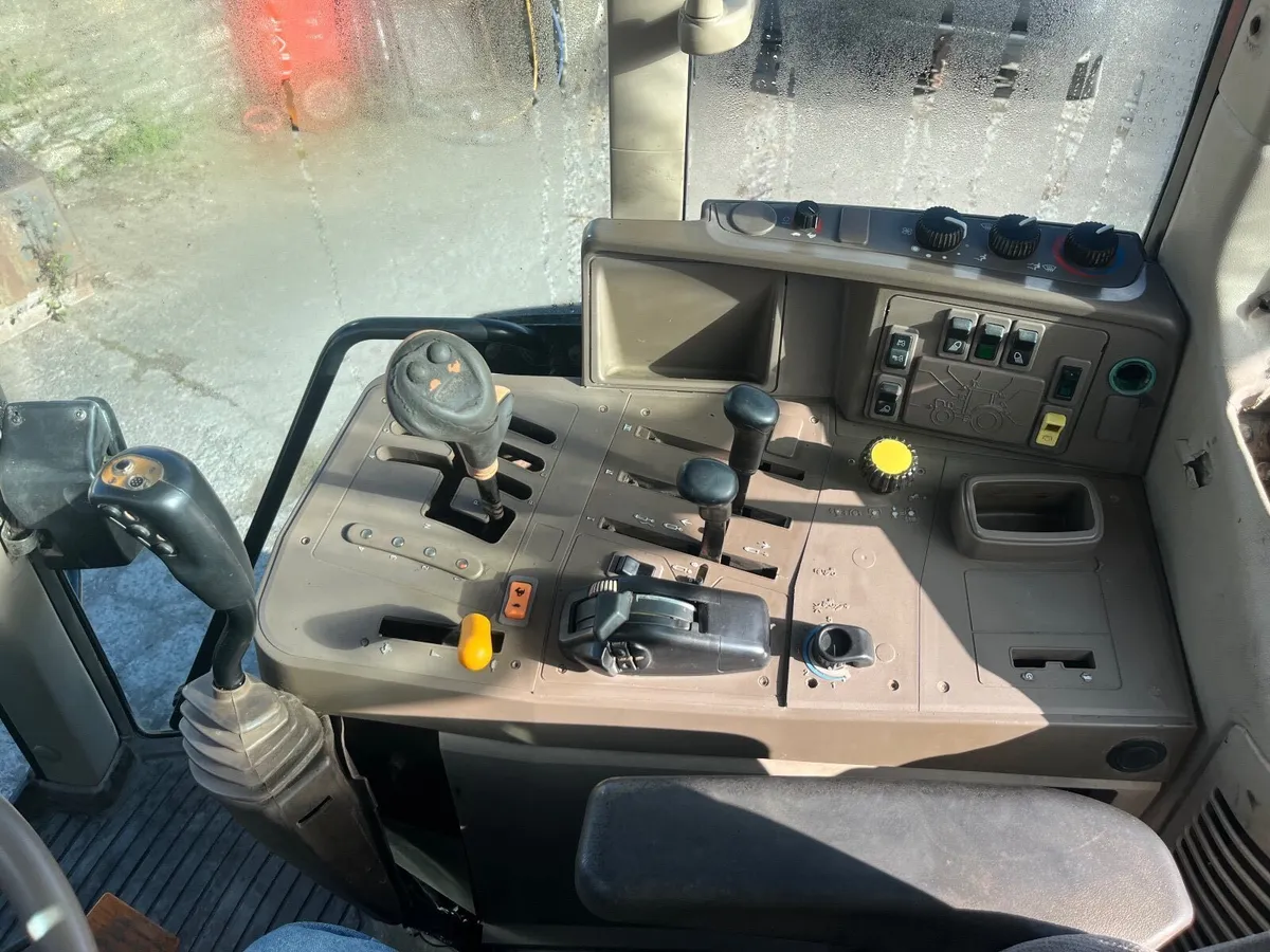 John Deere 6630 with jd 663 loader - Image 2