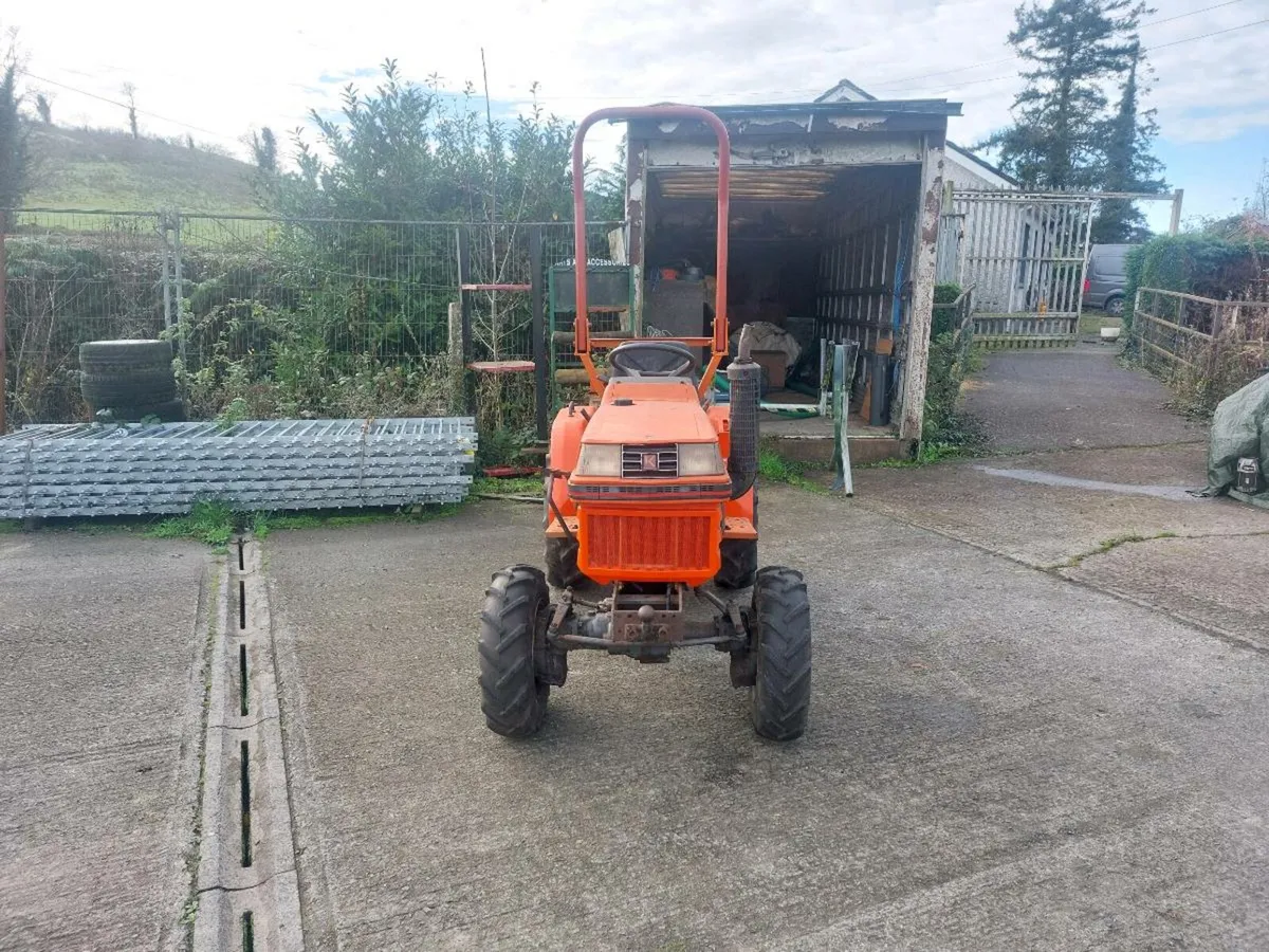 Kubota B1550D - Image 2
