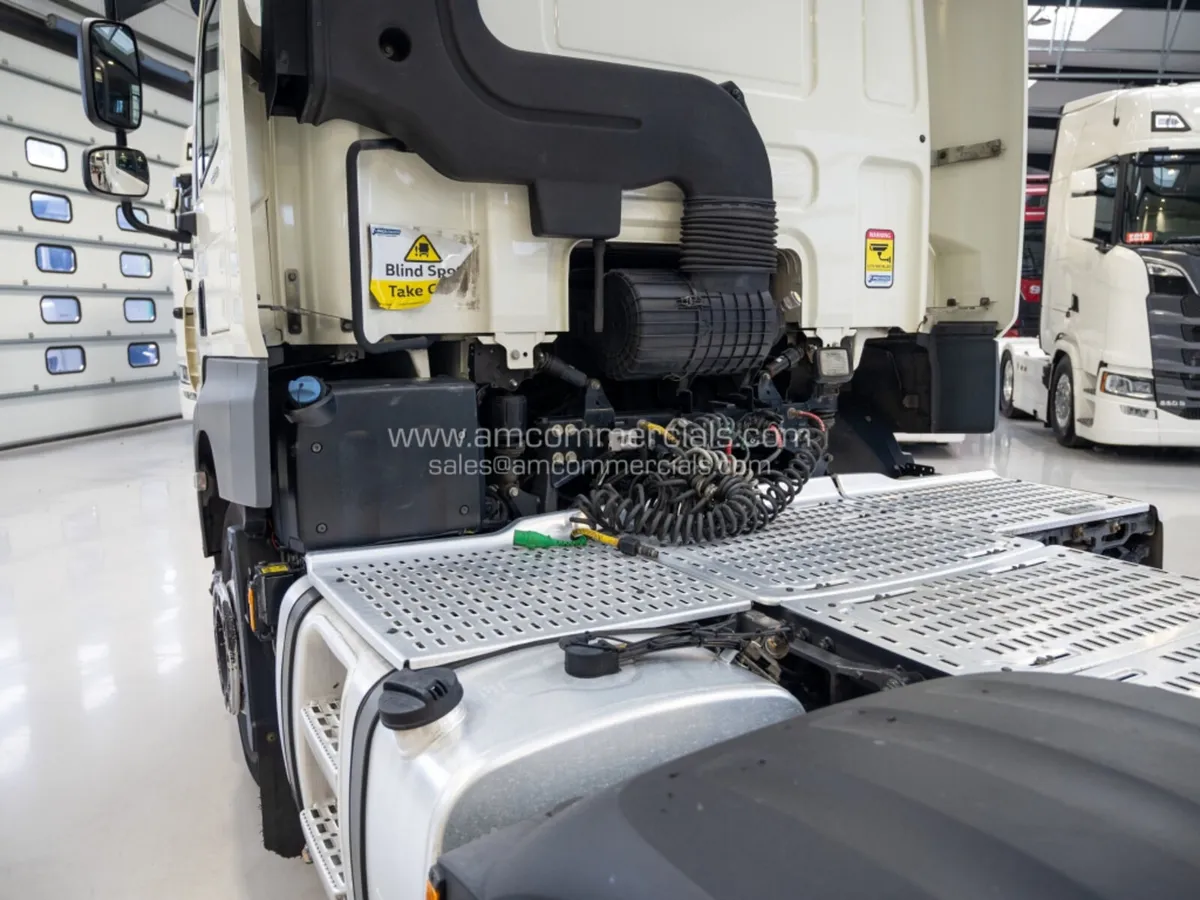 2018 (68) DAF CF 480 6X2 MIDLIFT - Image 4