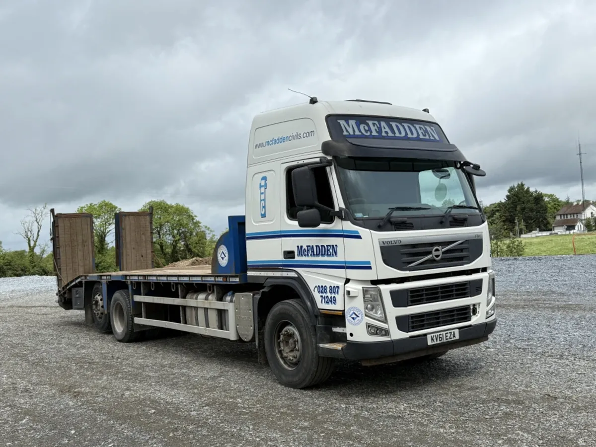 2011 (61) VOLVO FM 450 BEAVERTAIL - Image 1