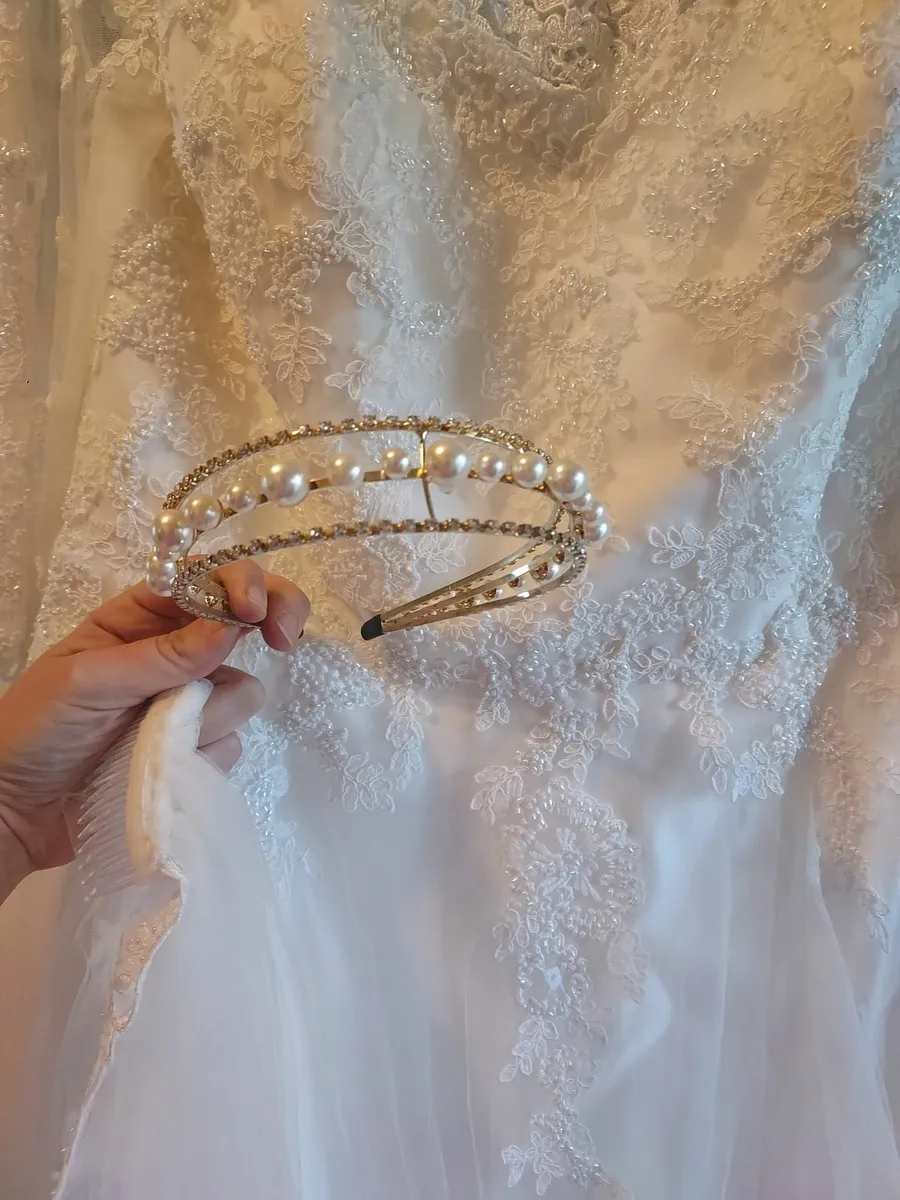 Wedding dress - Image 3