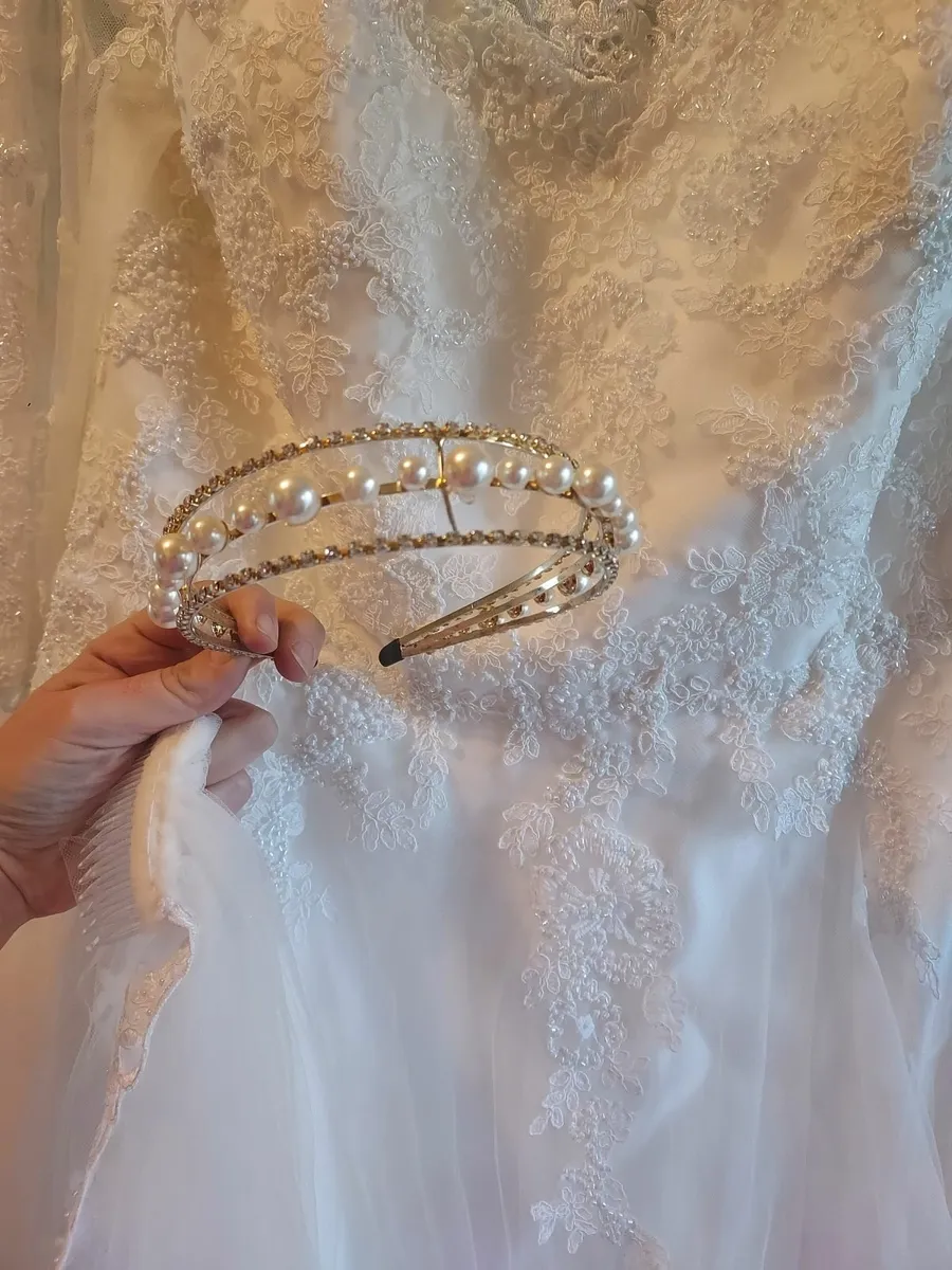 Wedding dress - Image 4