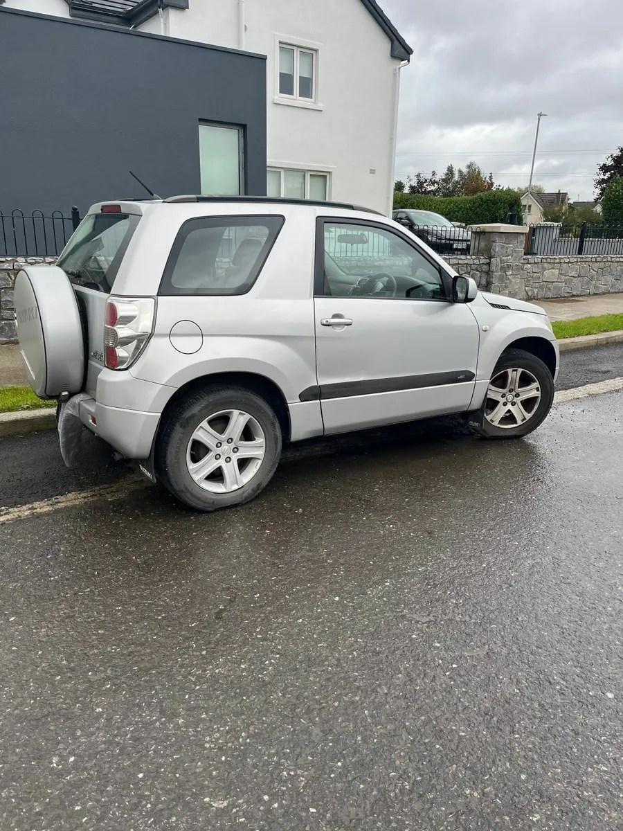 Suzuki Grand Vitara 2008 - Image 3