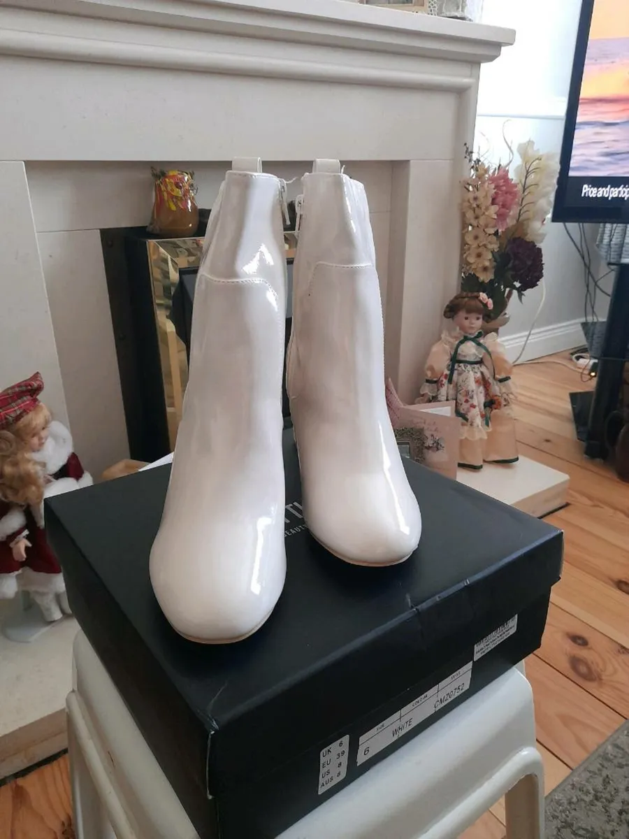Ladies white patent ankle boots - Image 2