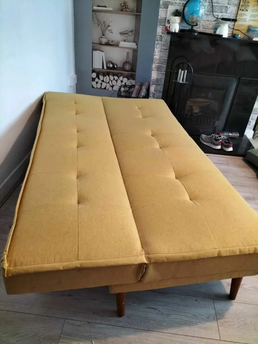 Sofa bed barely used - Image 4