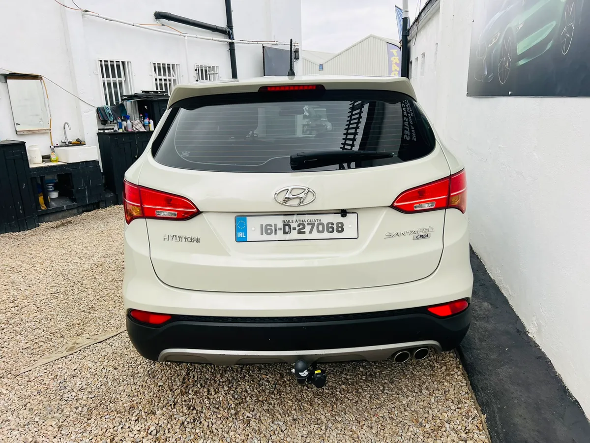2016 Hyundai Santa Fe 2.2 Crdi *7 Seater* - Image 4