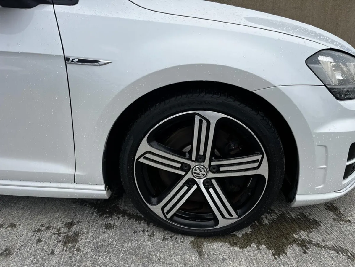 Volkswagen Golf Golf R 2.0turbo  300hp 4 motion DS - Image 3